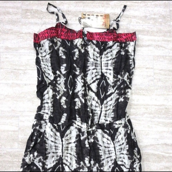 •❌ 1•DA-NANG |NWT| $168 Tribal Silk Romper • - Picture 3 of 4